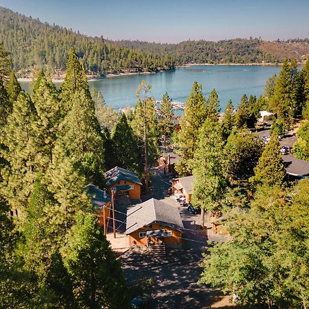 The Pines Resort & Conference Center Bass Lake Exteriör bild