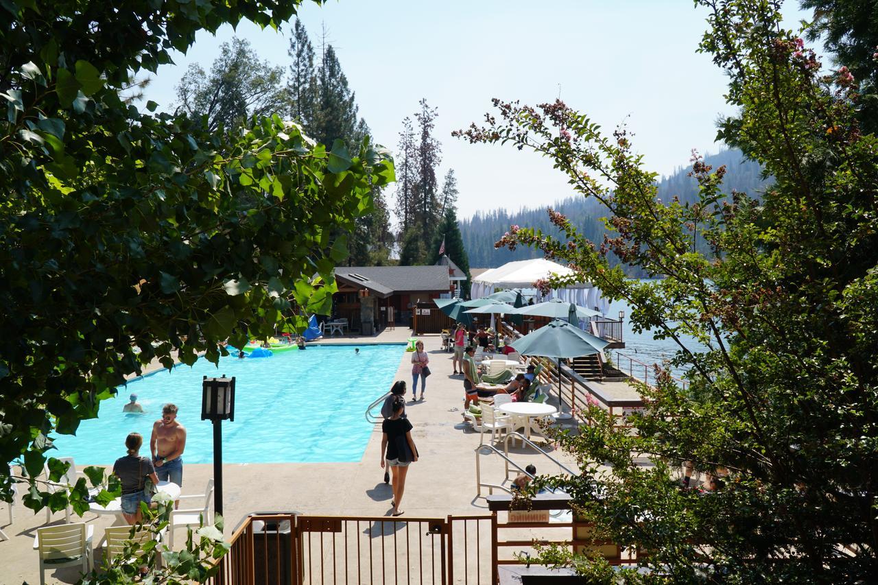 The Pines Resort & Conference Center Bass Lake Exteriör bild